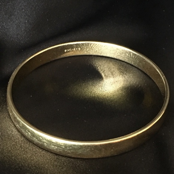 Marked Monet Small Bracelet - Goldtone